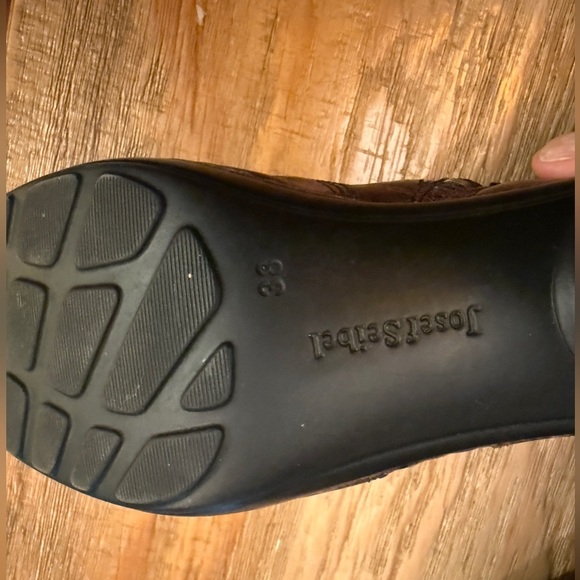 Josef Seibel Brown Heeled Bootie with Vintage Charm The European Comfort Shoe! - Picture 5 of 5